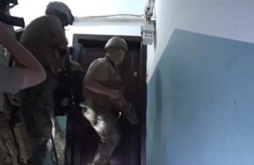 "Narkoçelik-32" operasyonlarında 520 şüpheli yakalandı, tonlarca uyuşturucu ele geçirildi