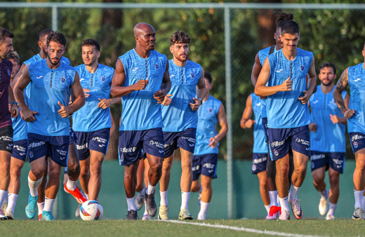 Trabzonspor'da sakatlık şoku! Rapid Wien maçının kadrosundan çıkarıldı