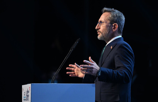 Fahrettin Altun: Binlerce siyonistin Mescid-i Aksa'ya saldırmasını kınıyoruz