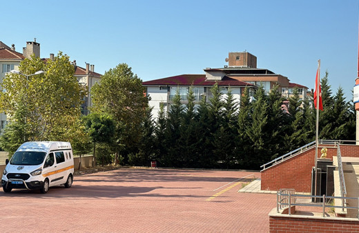 Edirne'de okul bahçesinde kan aktı! 15 yaşındaki kız çocuğu arkadaşı tarafından kazara öldürüldü