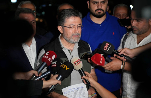 Bakan Yumaklı'dan orman yangınlarıyla ilgili önemli açıklamalar!