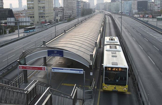 Metrobüs kullananlar dikkat! Bu duraklar hizmet veremeyecek