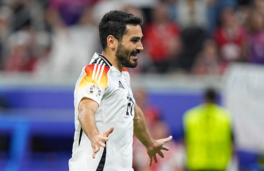 İlkay Gündoğan kararını verdi 1 yıllığına imzayı attı