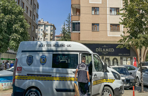 İntihar mı cinayet mi? Konya'da bir genç evinde ölü bulundu