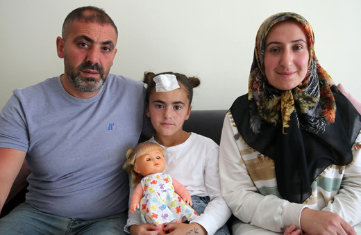 Açtığı pankartla Cumhurbaşkanı Erdoğan'dan yardım isteyen Ada, İstanbul'da tedavi edilecek