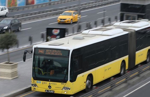 Metrobüs kullananlar dikkat! O durak yeniden açıldı