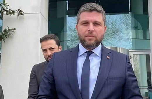 AK Partili vekilden Tuncay Özkan'a sosyal medyadan küfür