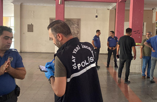 Adana'da silahlı saldırıya uğrayan kişi hayatını kaybetti