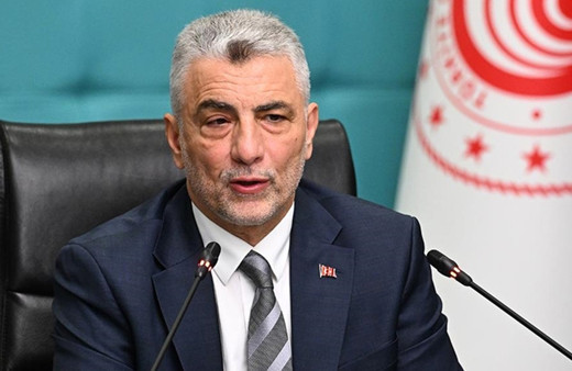 Bakan Bolat duyurdu! Ağustosta ihracatta rekor kırıldı