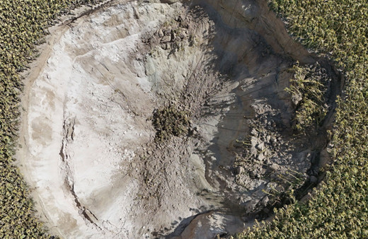 Konya'da tedirgin eden görüntü! 6 metre derinliğinde, 25 metre çapında...