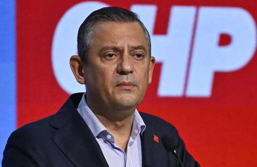 Özgür Özel'in derbi boykotu elinde patladı Reyting sonuçları Özel'i hüsrana uğrattı