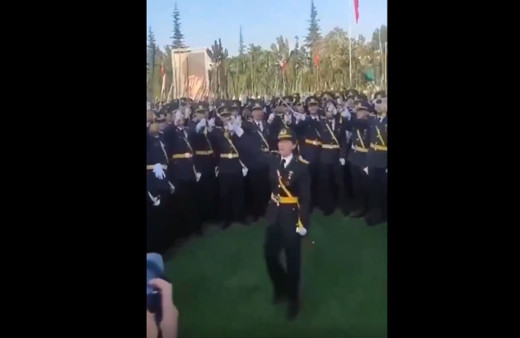 Teğmenlerin kılıçlı yemini! Milli Savunma Bakanlığı kaynakları: Olay her yönüyle incelenmektedir