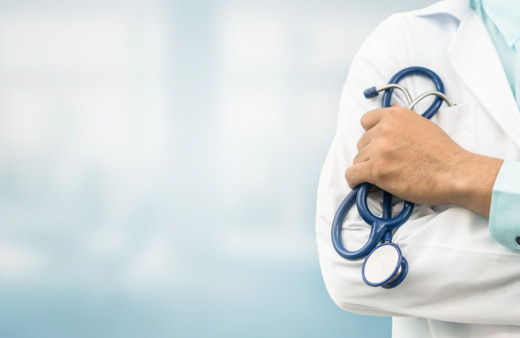 Ünlü doktor kaçak ilaç ticareti suçlamasıyla tutuklandı