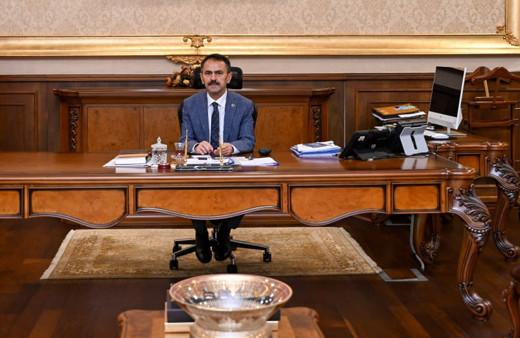  Kocaeli Valisi İlhami Aktaş'ın kardeşi Alanya'daki evinde ölü bulundu