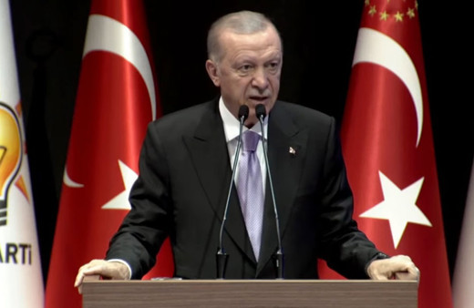 Cumhurbaşkanı Erdoğan'dan Özgür Özel'e özür dile çağrısı