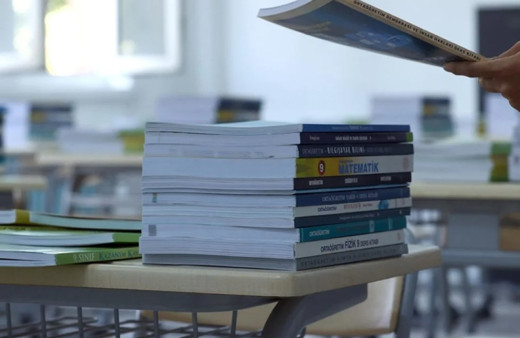 Bakanlık harekete geçti: 400 özel okula kitap zammı cezası