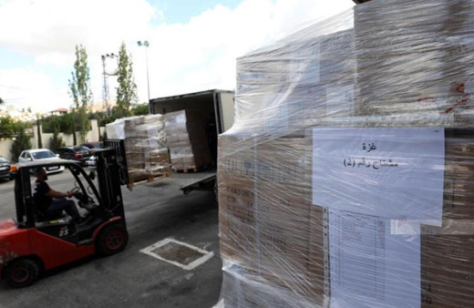 5 tır ilaç ve tıbbi sarf malzemesi Gazze'ye ulaştı