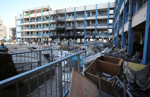 Soykırımcı İsrail sığınmacıların kaldığı 21 okulu vurdu