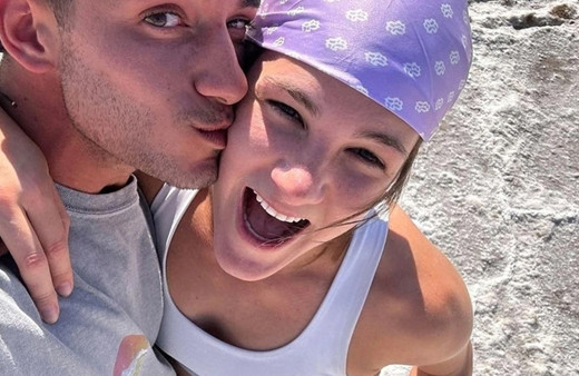 Survivor Nisa Bölükbaşı böyle duyurdu: Biz bir nikah yapıp geliyoruz