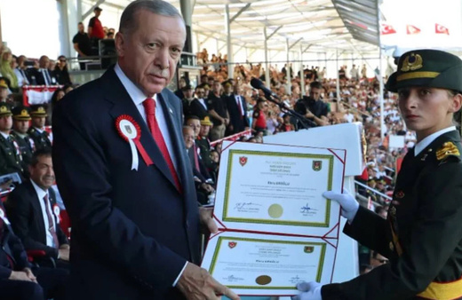 Kılıçlı yemin eden teğmenlerin ifadesi alındı