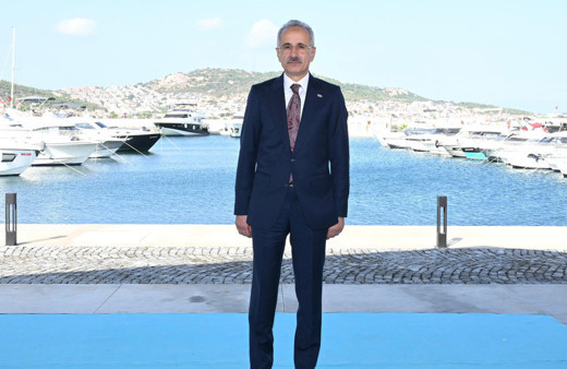 161 yıllık fener Çilesizlere emanet! Bakan Uraloğlu: "Böylesi tarihi yapıların korunması milli bir sorumluluk"