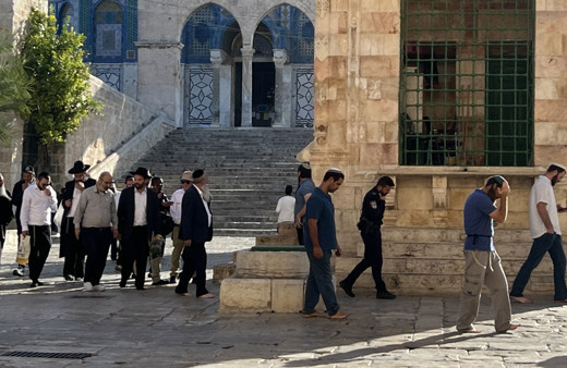 183 fanatik Yahudi Mescid-i Aksa'ya bastı trompet çaldı