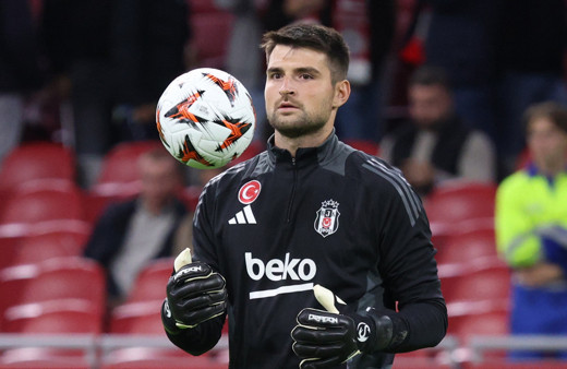 Beşiktaş Ersin Destanoğlu'nun sakatlandığını açıkladı