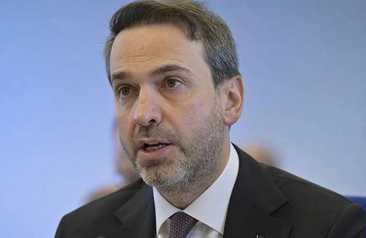 Türkiye'den yeni doğal gaz ve petrol hamlesi!  Bakan Bayraktar açıkladı