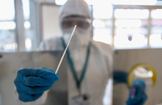 Kovid-19'un kalp krizi, felç ve ölüm riskini artırabildiği ortaya çıktı