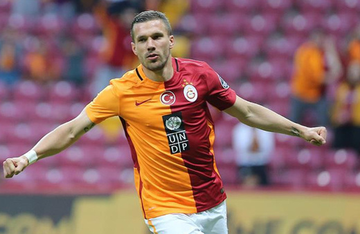 Lukas Podolski, 39 yaşında futbolu bıraktı