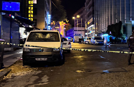 Ankara Altındağ'da eğlence merkezinde dehşet! Kadını öldürüp intihar girişiminde bulundu