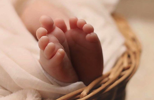 Antalya Havalimanı'nın tuvaletinde yeni doğmuş bebek bulundu