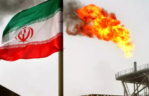 İran'daki petrol rafinerisinde yangın: Ölü ve yaralılar var