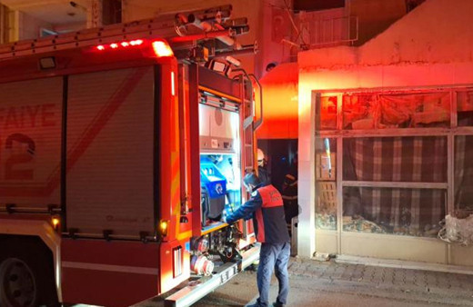 Samsun'da bir evde gaz sıkışması nedeniyle patlama oldu