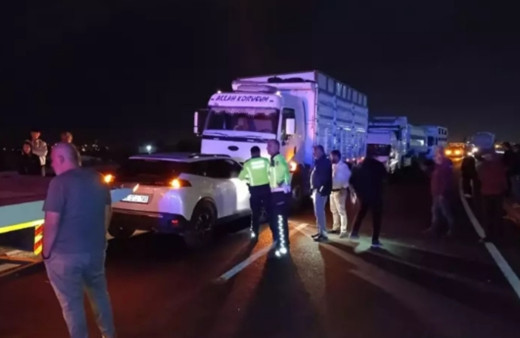 Diyarbakır'da cip ile kamyon birbirine girdi: 5 yaralı