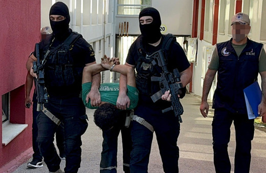 MİT'in Afrika'da yakaladığı El Kaide üyesi itiraf etti Adana'da yakalandı