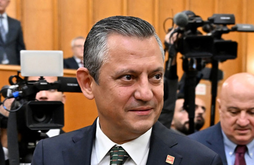 CHP lideri Özgür Özel'den Devlet Bahçeli'nin sözlerine ilk yorum