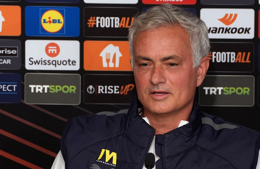 Fenerbahçe'de Jose Mourinho, Manchester United maçı öncesi konuştu