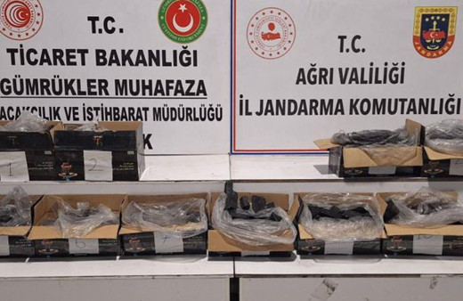 Ağrı'da 142 kilogram uyuşturucu ele geçirildi