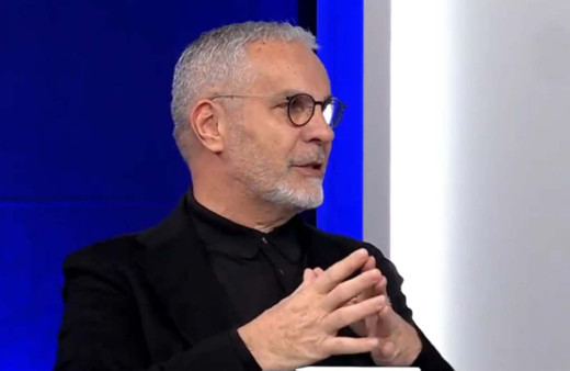 Hadi Özışık'tan Ekol TV'nin yayın politikasına övgü dolu sözler