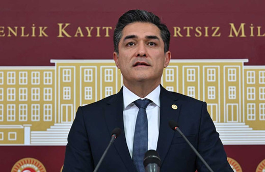 İYİ Partili Bağra Kavuncu'dan Ahmet Özer çağrısı: Mahkemeyi hızlandırın