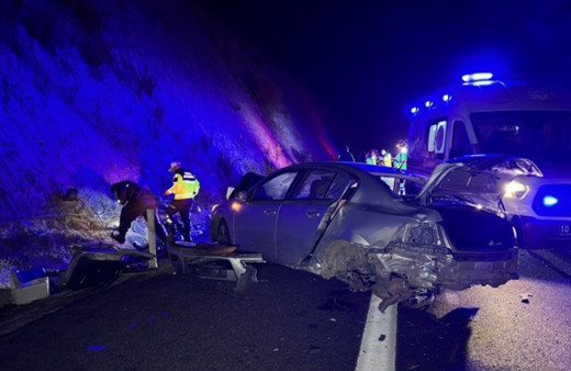 İstanbul-İzmir Otoyolu'nda korkunç kaza! 1 ölü 9 yaralı