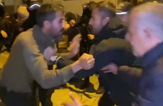 Esenyurt'ta terör örgütü yandaşlarının yürüyüşüne polis müdahalesi