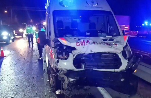 Kırıkkale'de köpek, zincirleme kazaya yol açtı!