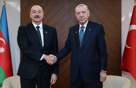 Cumhurbaşkanı Erdoğan, İlham Aliyev ile bir araya geldi