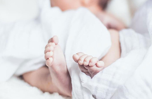 Yenidoğan yoğun bakımlara sil baştan düzen geliyor