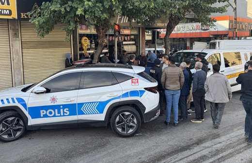 Gaziantep'te bir şahıs eşini katlettikten sonra intihar etti