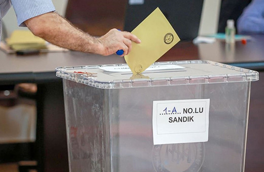 Bahçeli’nin DEM’lilerle el sıkışması Bugün seçim olsa partilerin oy oranları Optimar anketi