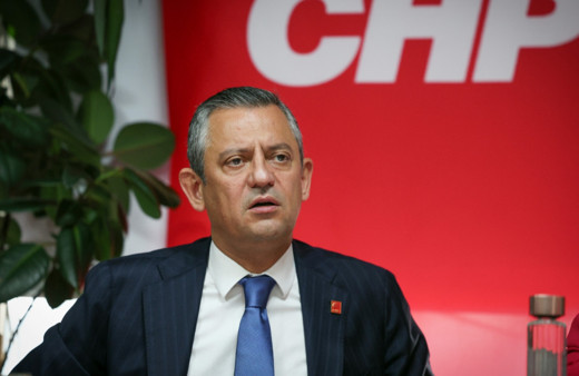 Özgür Özel: Parti tarihimizde üçüncü kez bunu yaptık