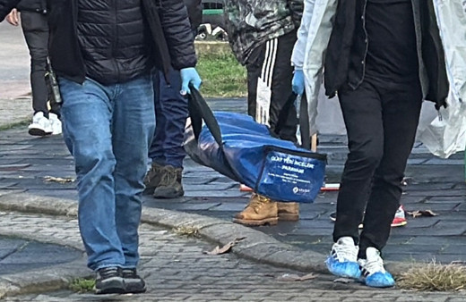 Sakarya'da çocuk parkında ceset bulundu